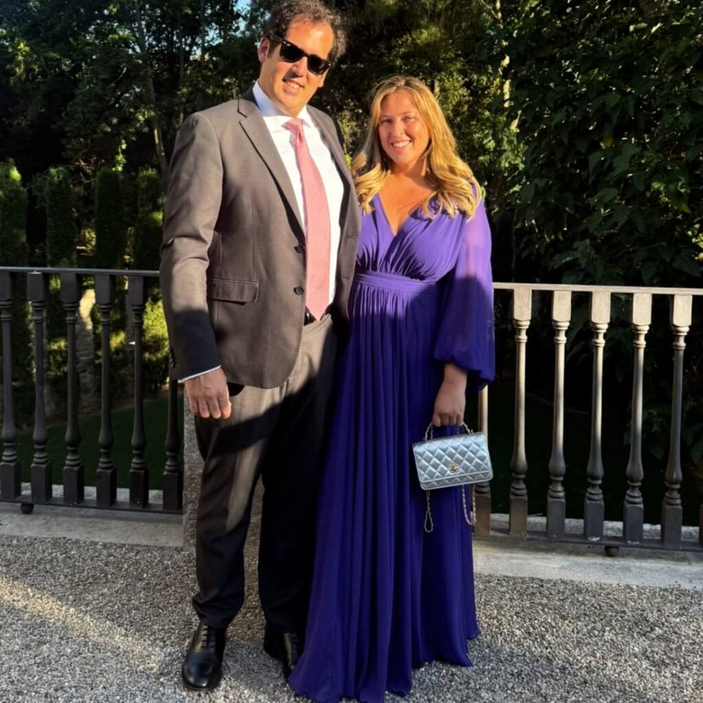 Instagram post from josefuentesatelier. This post is in position 0.