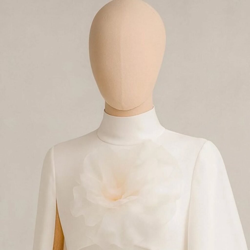 Instagram post from josefuentesatelier. This post is in position 1.